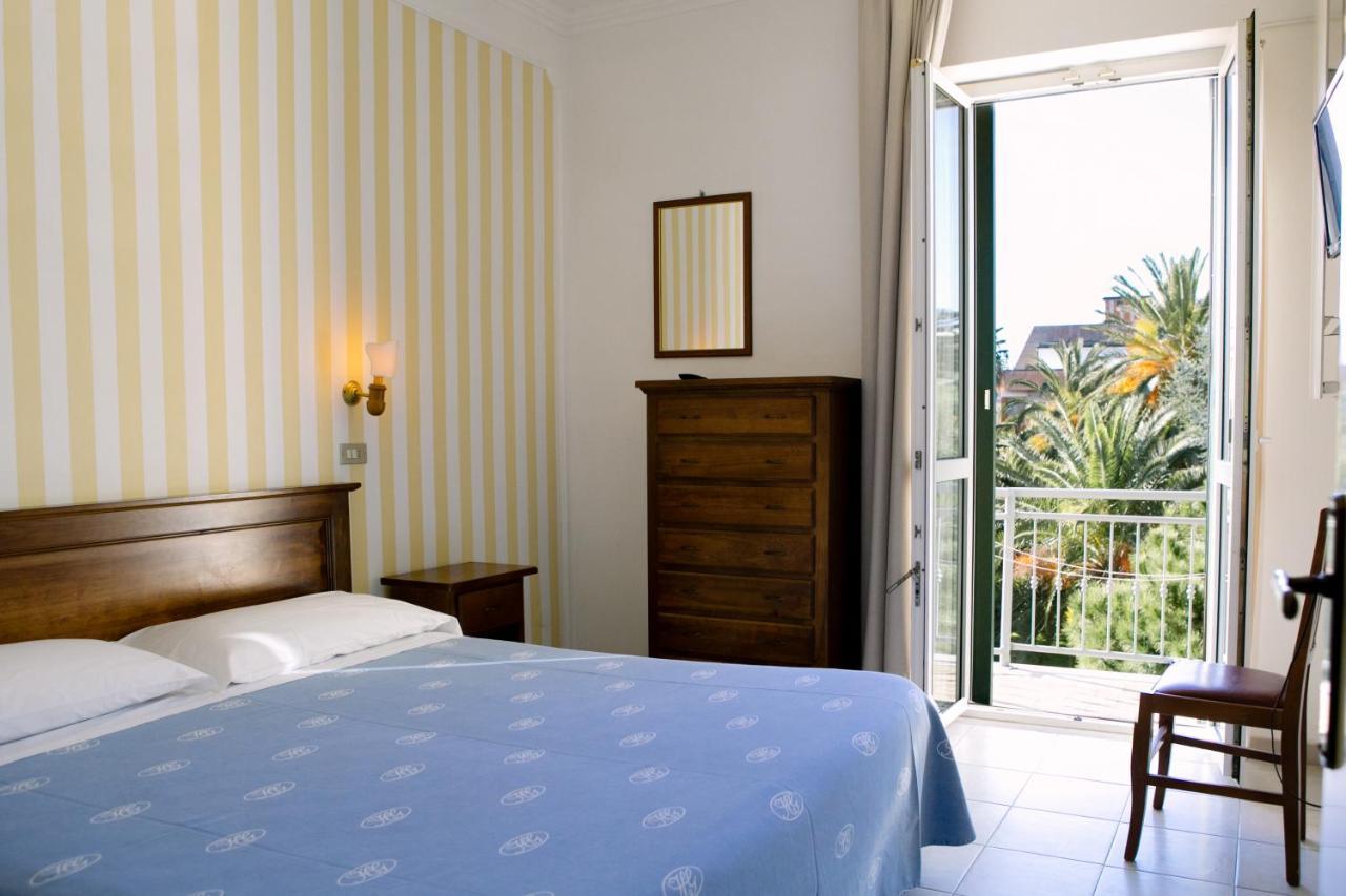 Hotel Giardino Follonica Luaran gambar