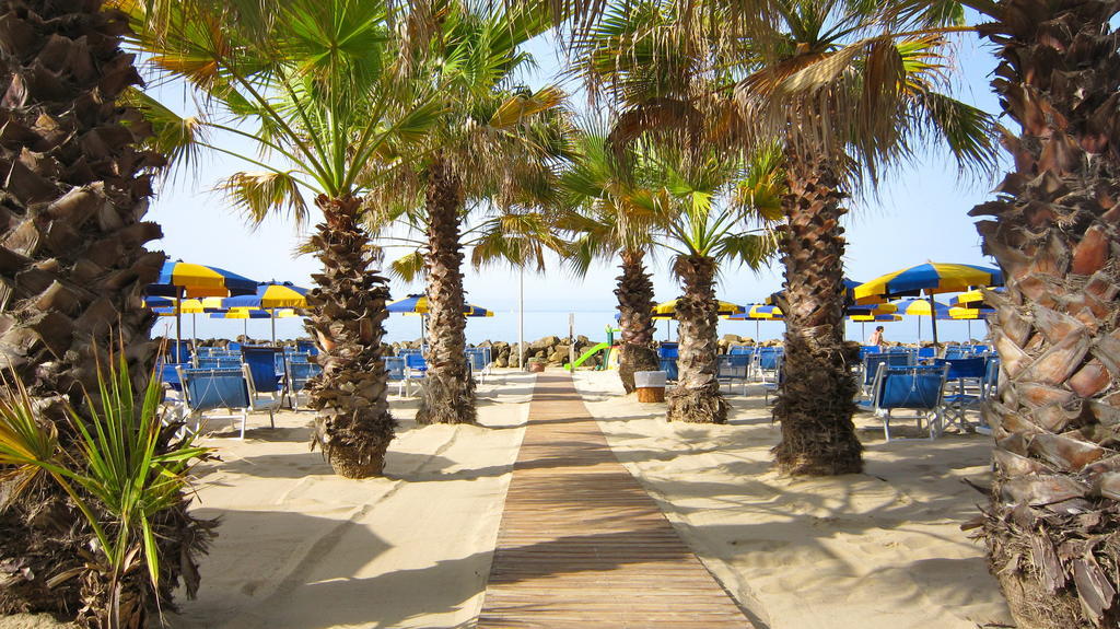 Hotel Giardino Follonica Luaran gambar